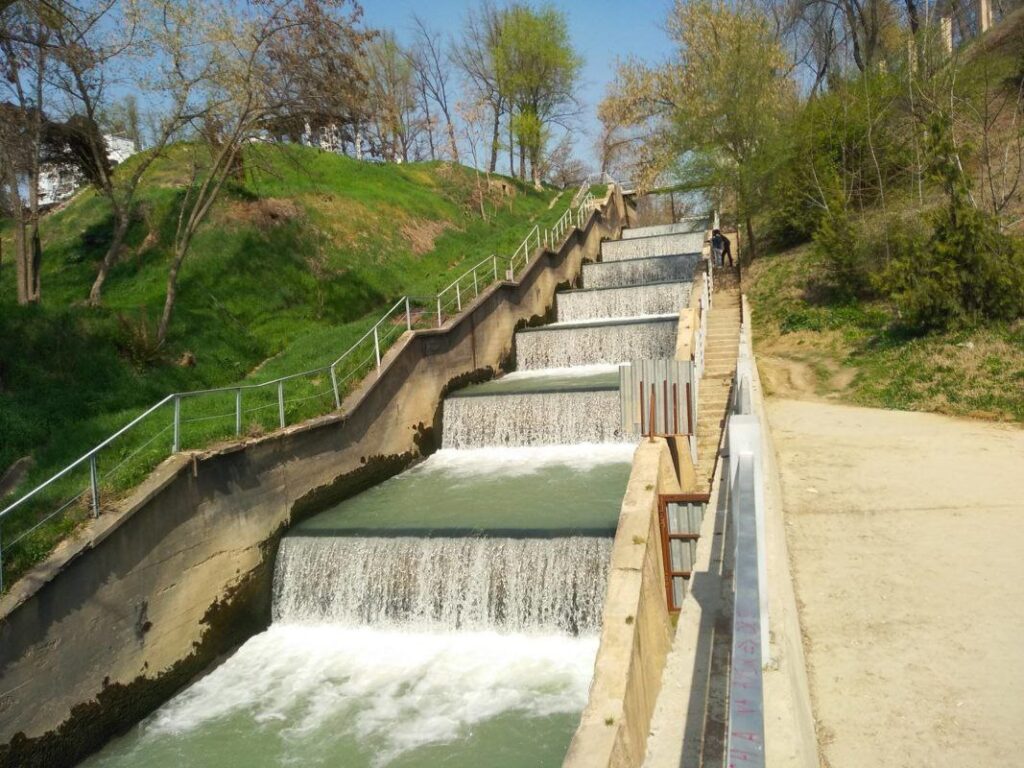 Bo‘rijar GES sharsharalari