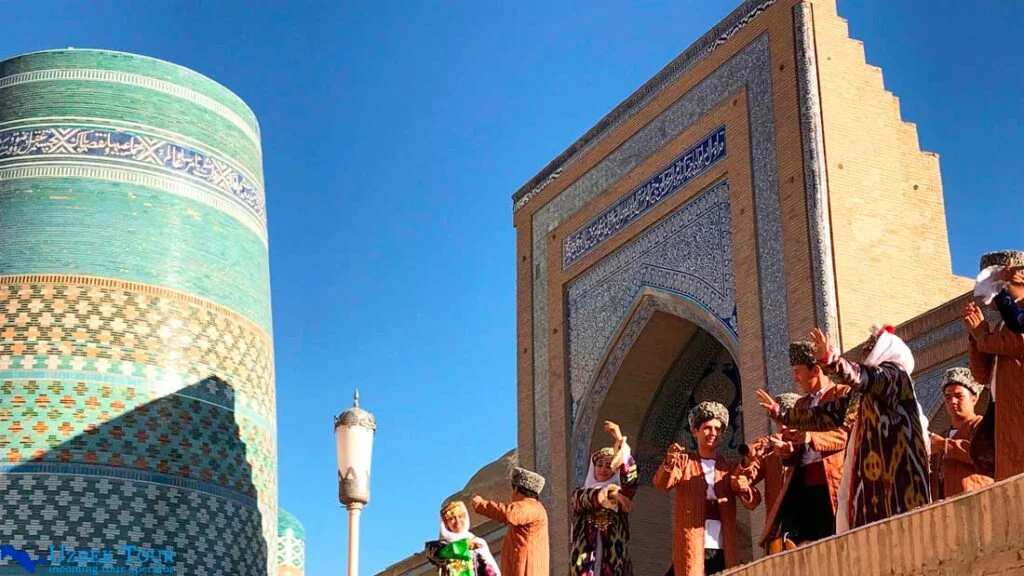 ravel Tips for Group Tours in Uzbekistan