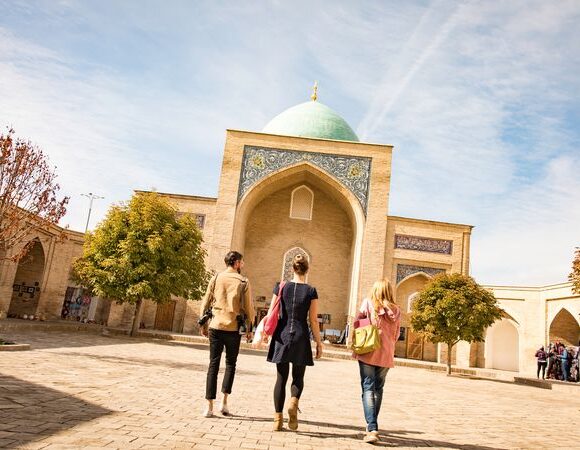 Top Places in Uzbekistan for Group Travel
